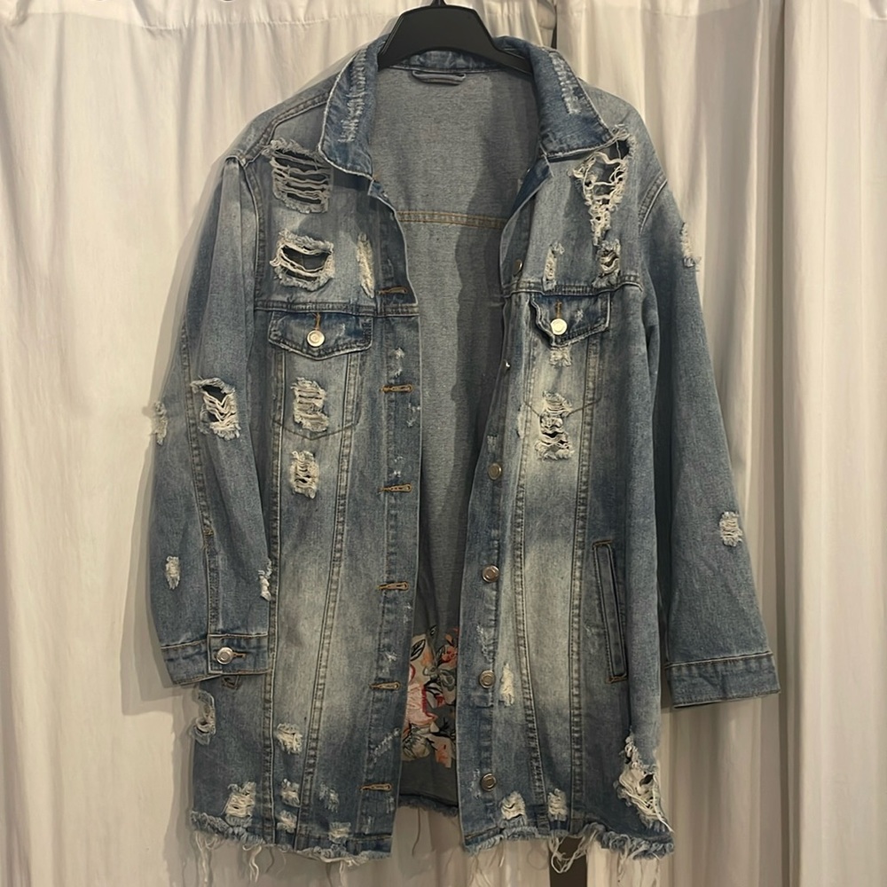 Oversized Ripped Jean Jacket “No Heart Breakers” with Embroidered Flowers.